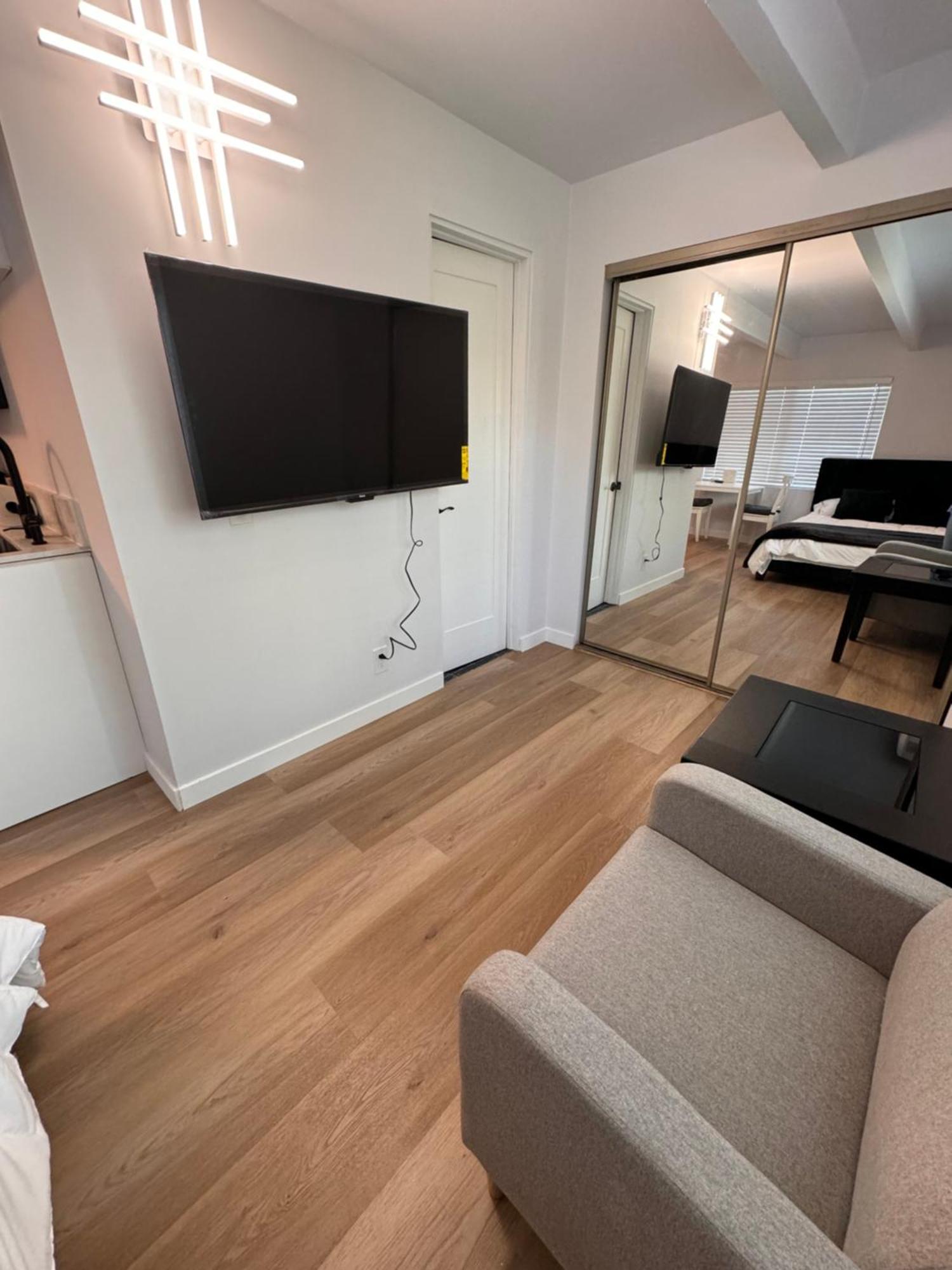Modern Studio Stylish &Cozy Back Unit Los Angeles Exterior photo